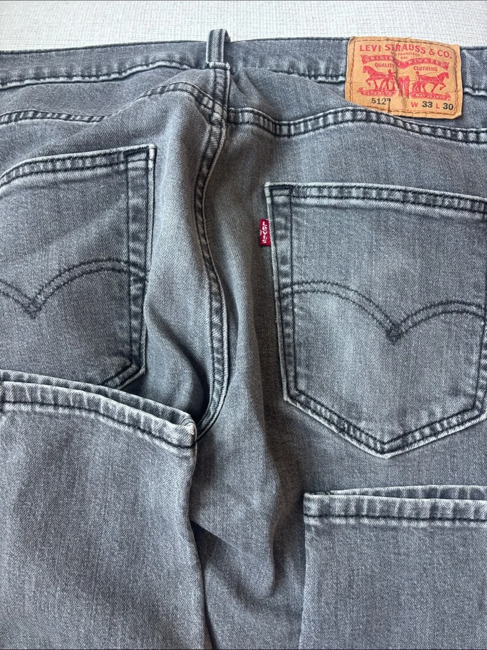 Levi's Men's Jeans in Faded Gray